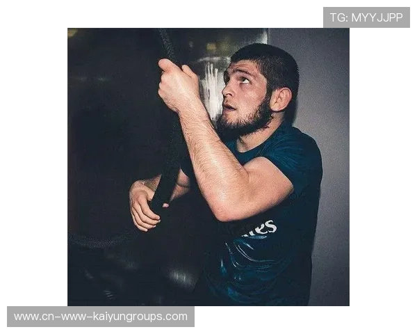 UFC拳腿结合攻击训练：从基础到巅峰的全面突破