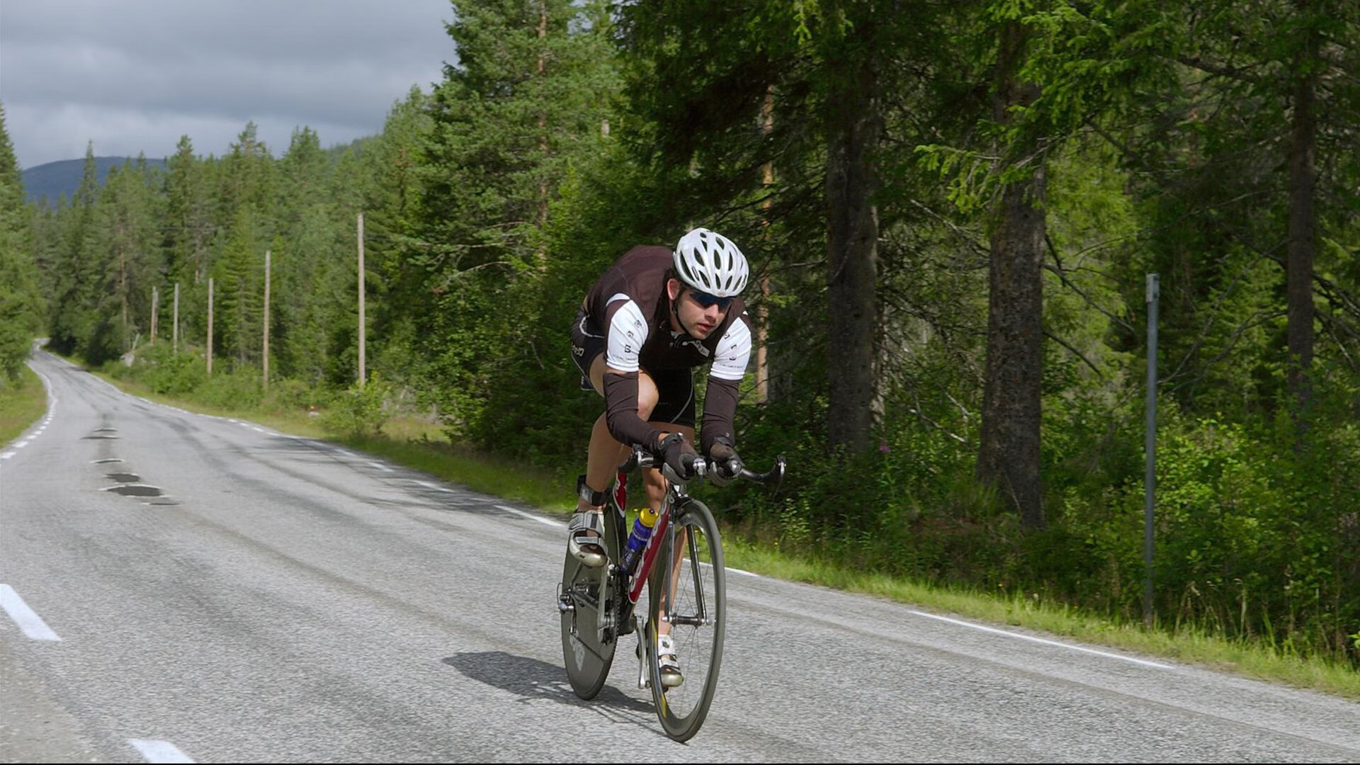BLG赛季黑马逆风表现,黑马逆袭是什么意思